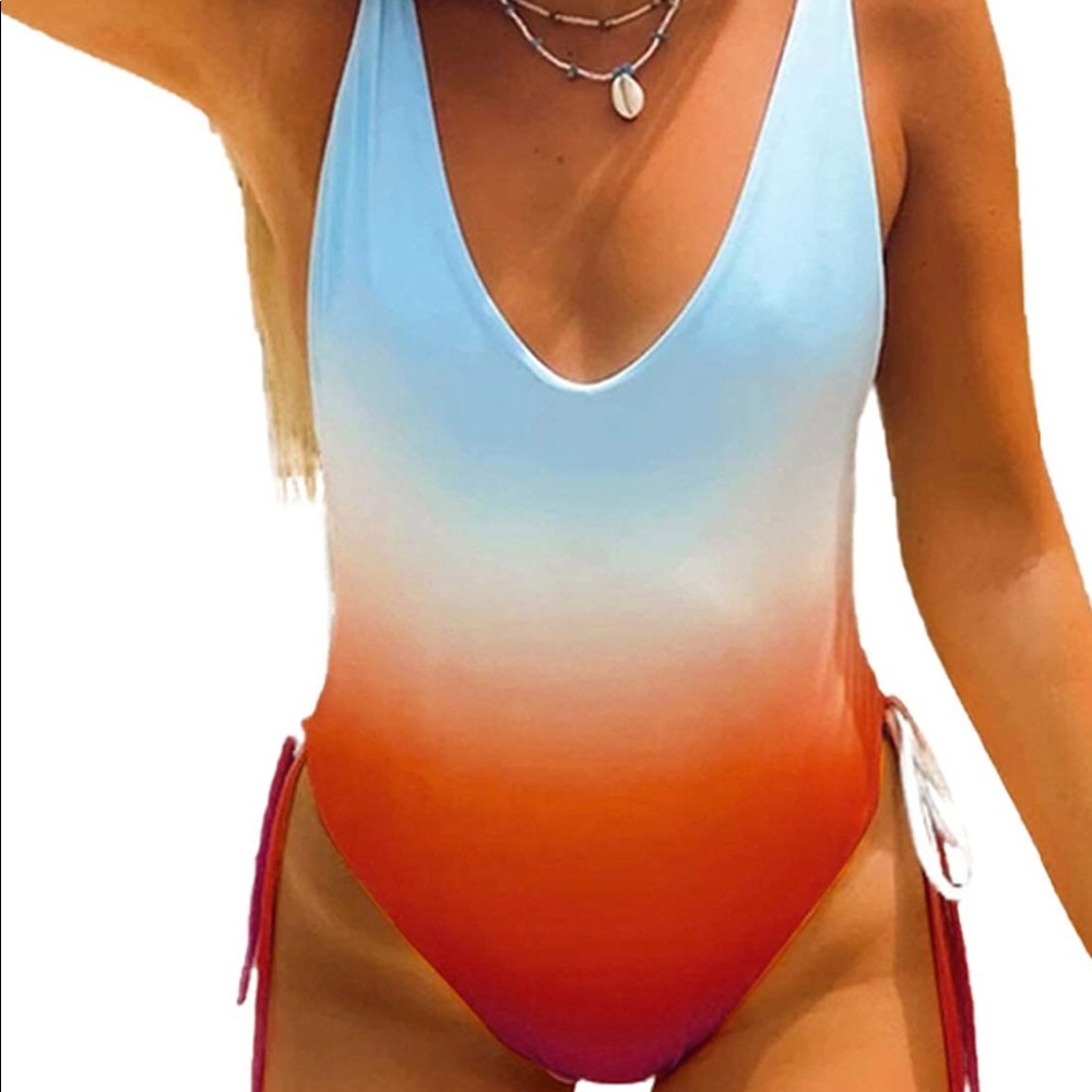 NWOT 2XL Sunset Ombré One Piece Swim Suit 🌅